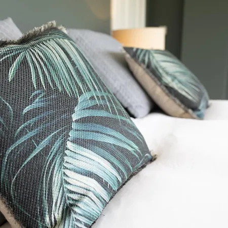 Castan House - 30 Minutes To Dublin Airport Holiday home *