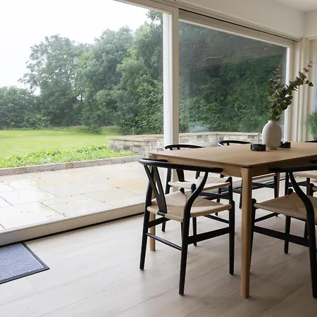 Castan House - 30 Minutes To Dublin Airport Kildare